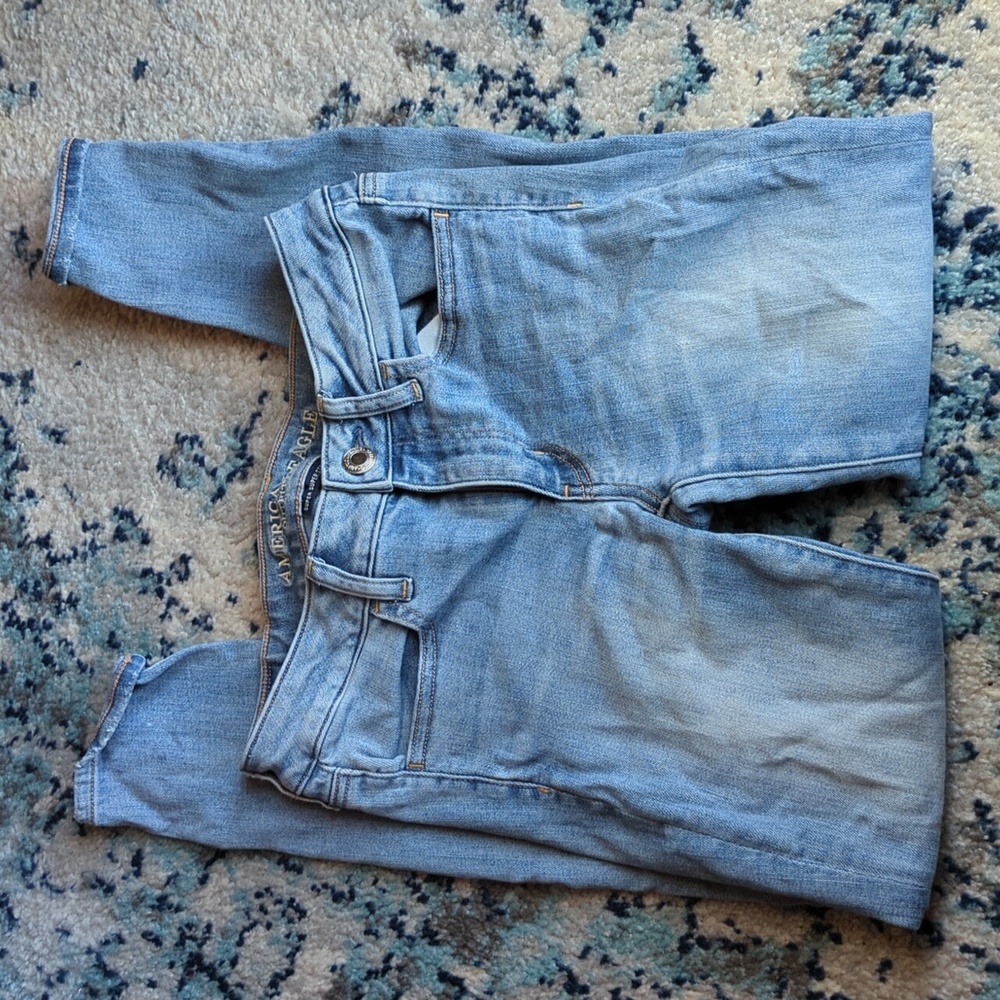 American Eagle Skinny Jeans (Super Super Stretch - Regular Waist)